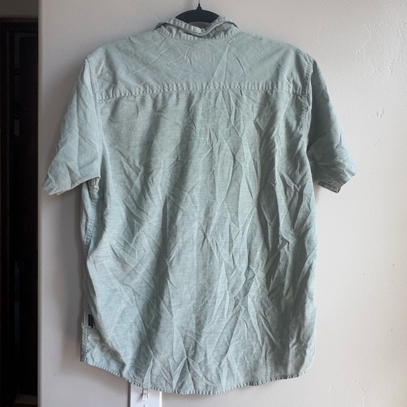 Patagonia Green Short Sleeve Shirt - Picture 3 of 6